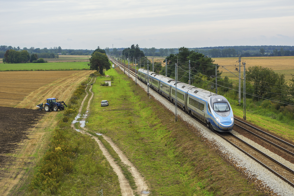 ED250-004 [PKP InterCity]
