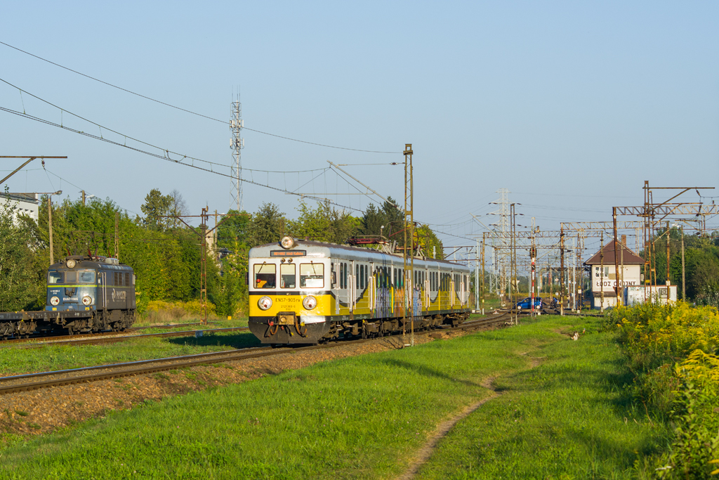 EN57-905 [Przewozy Regionalne]