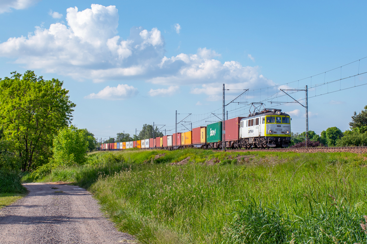 EU07-238 [Captrain Polska]