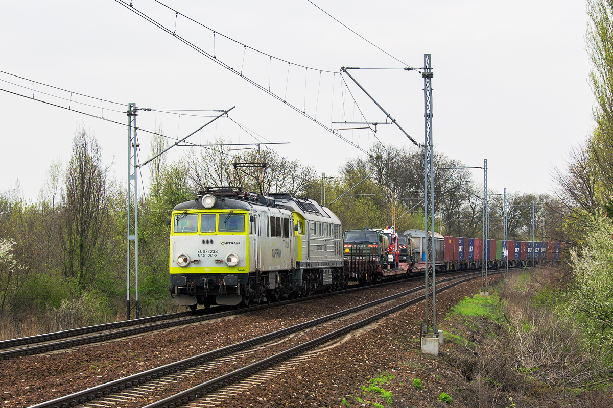 EU07-238 [Captrain Polska]