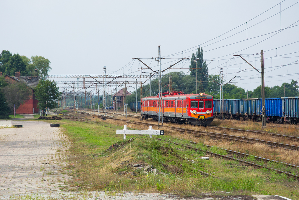 EN57-694 [Przewozy Regionalne]