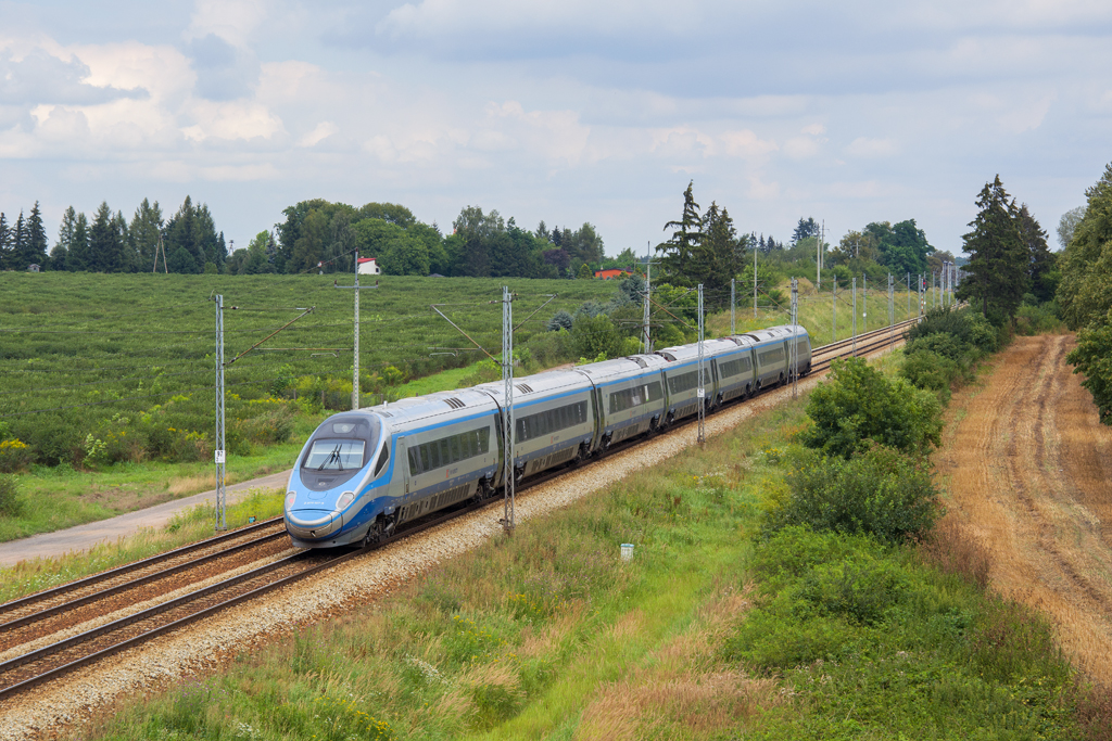 ED250-019 [PKP InterCity]