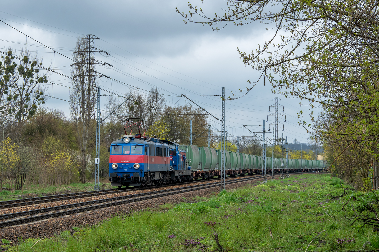 EU07-240 [ZIK Sandomierz]