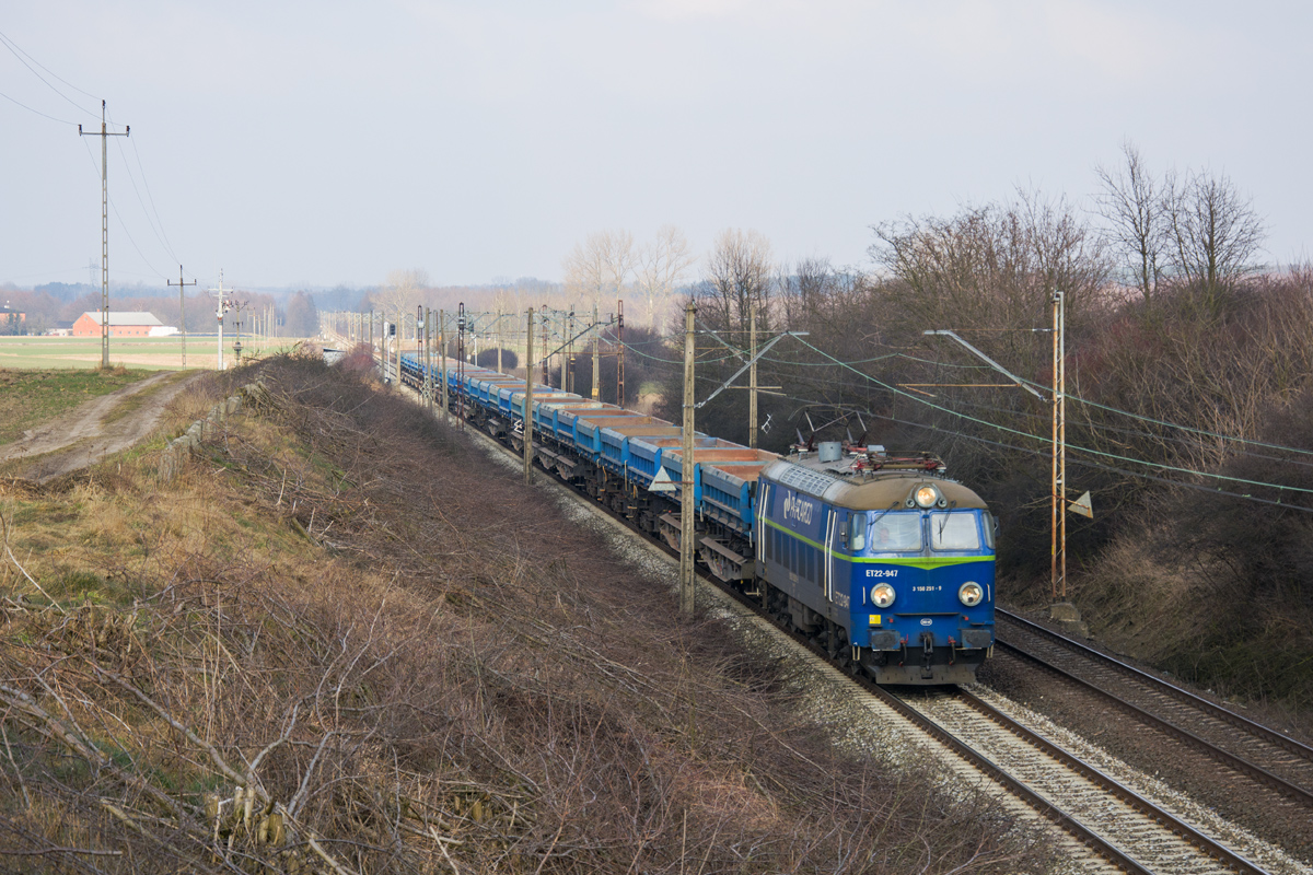ET22-947 [PKP Cargo]