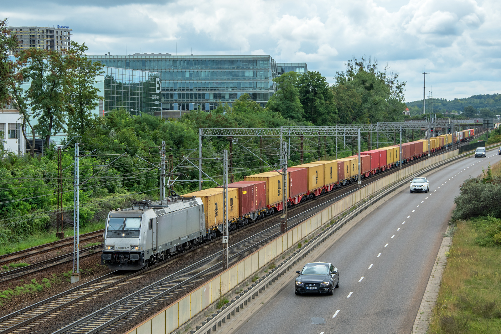 E483-225 [DB Cargo Polska]