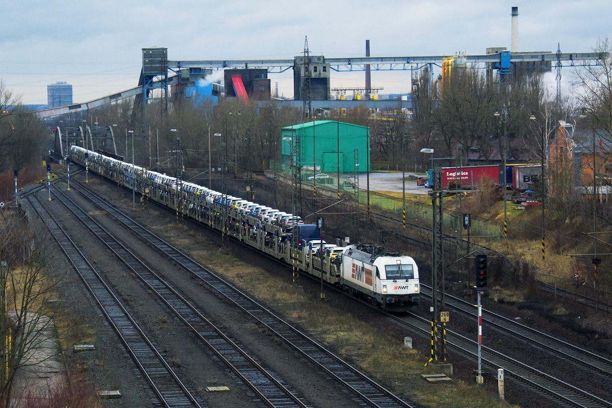 E183-718 [AWT]