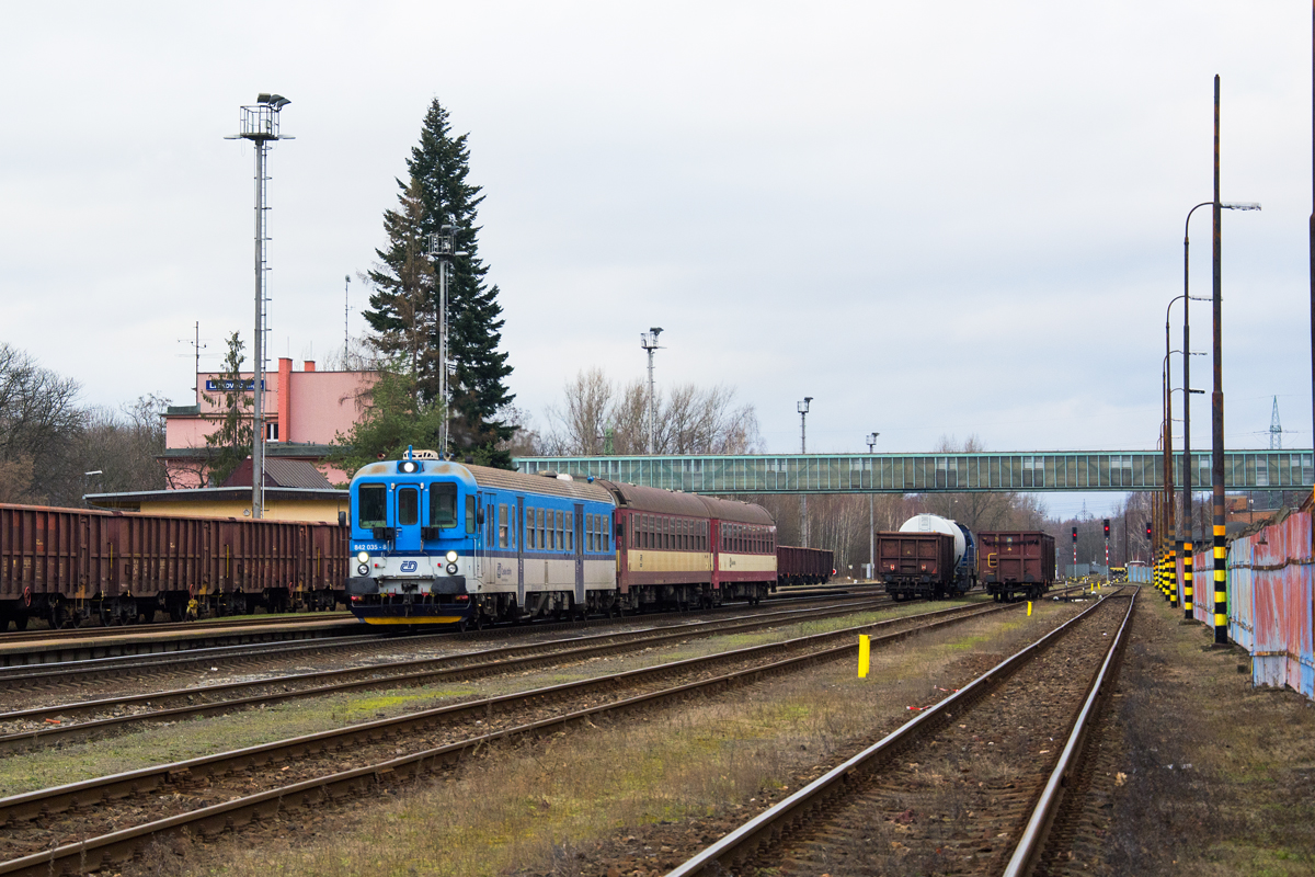 842 035-8 [Ceske Drahy]
