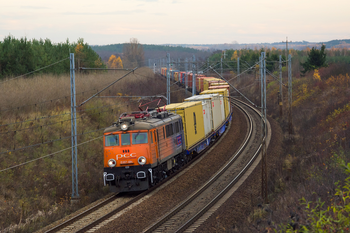 EU07-484 [PCC Intermodal]