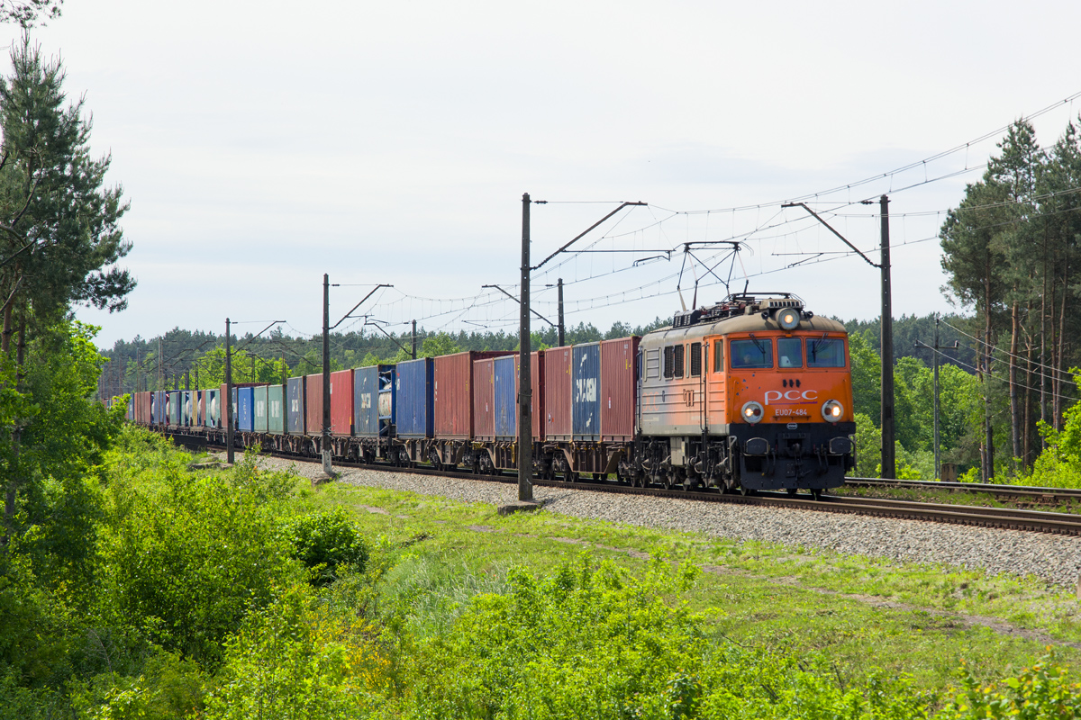 EU07-484 [PCC Intermodal]