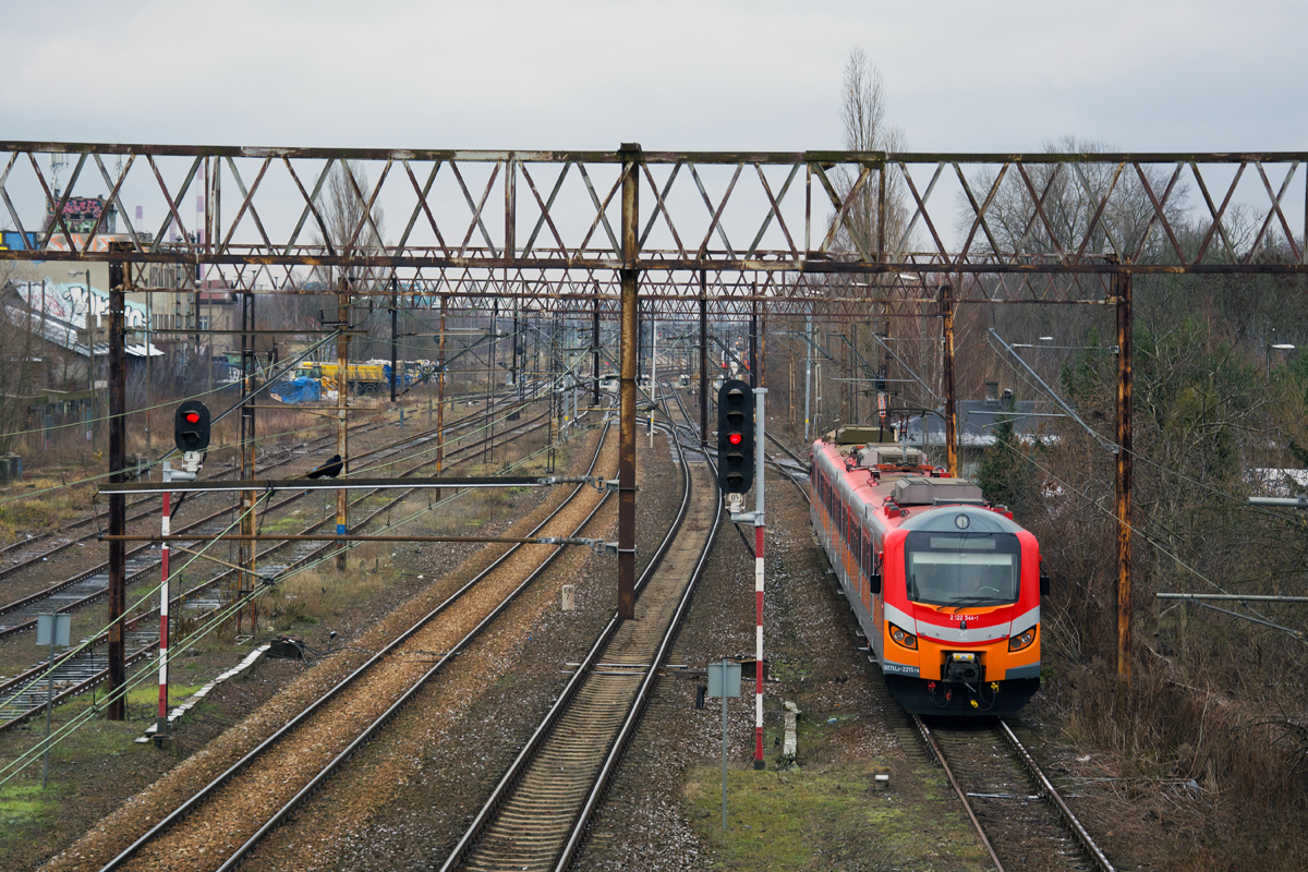 EN57ALc-2215 [Przewozy Regionalne]