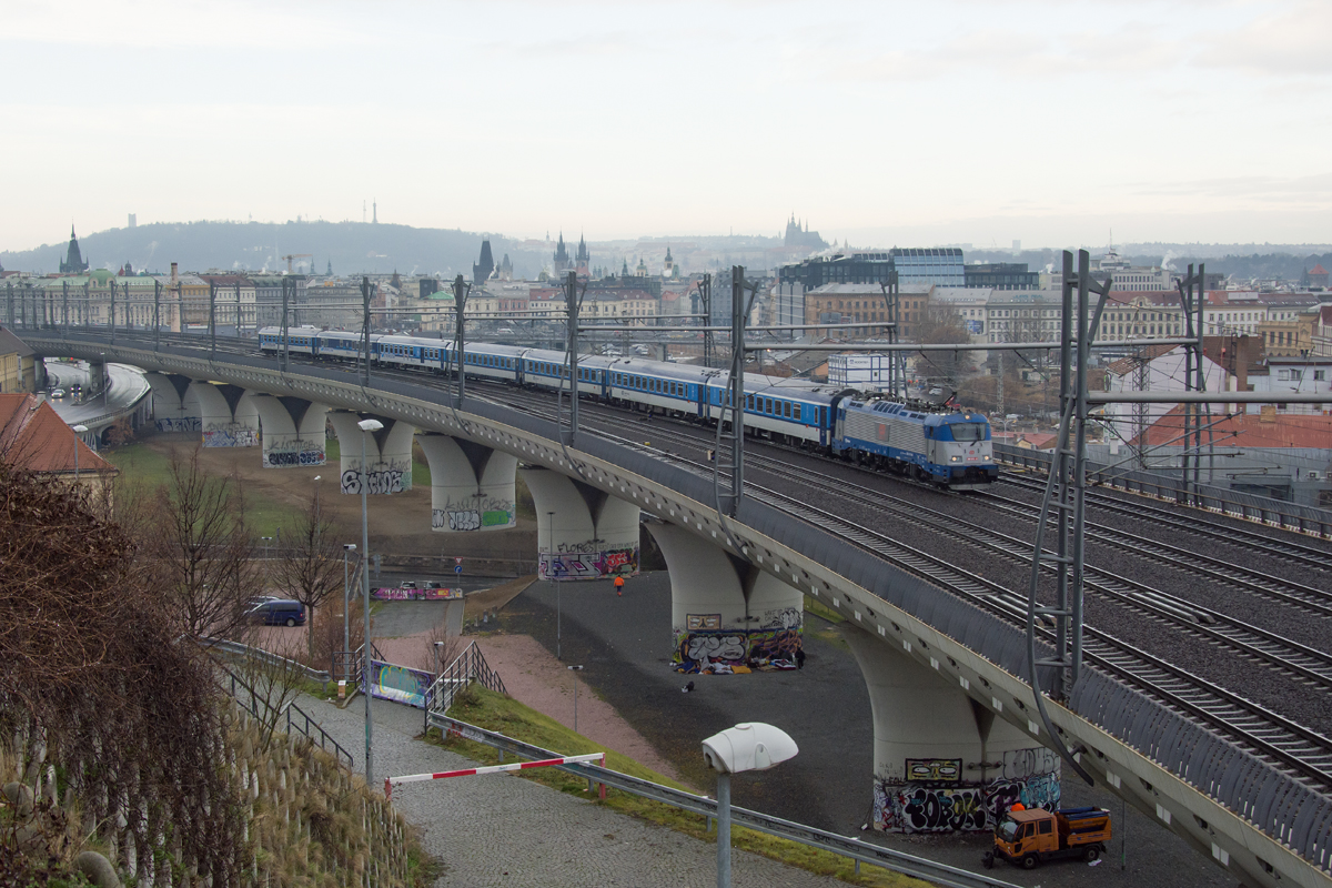 380 015-8 [Ceske Drahy]