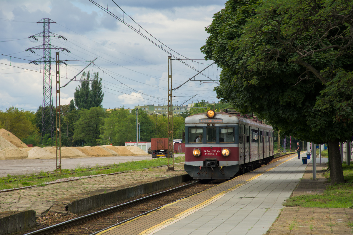 EN57-810 [Przewozy Regionalne]