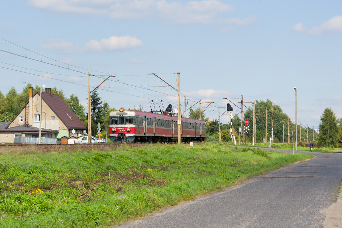 EN57-1402 [Przewozy Regionalne]