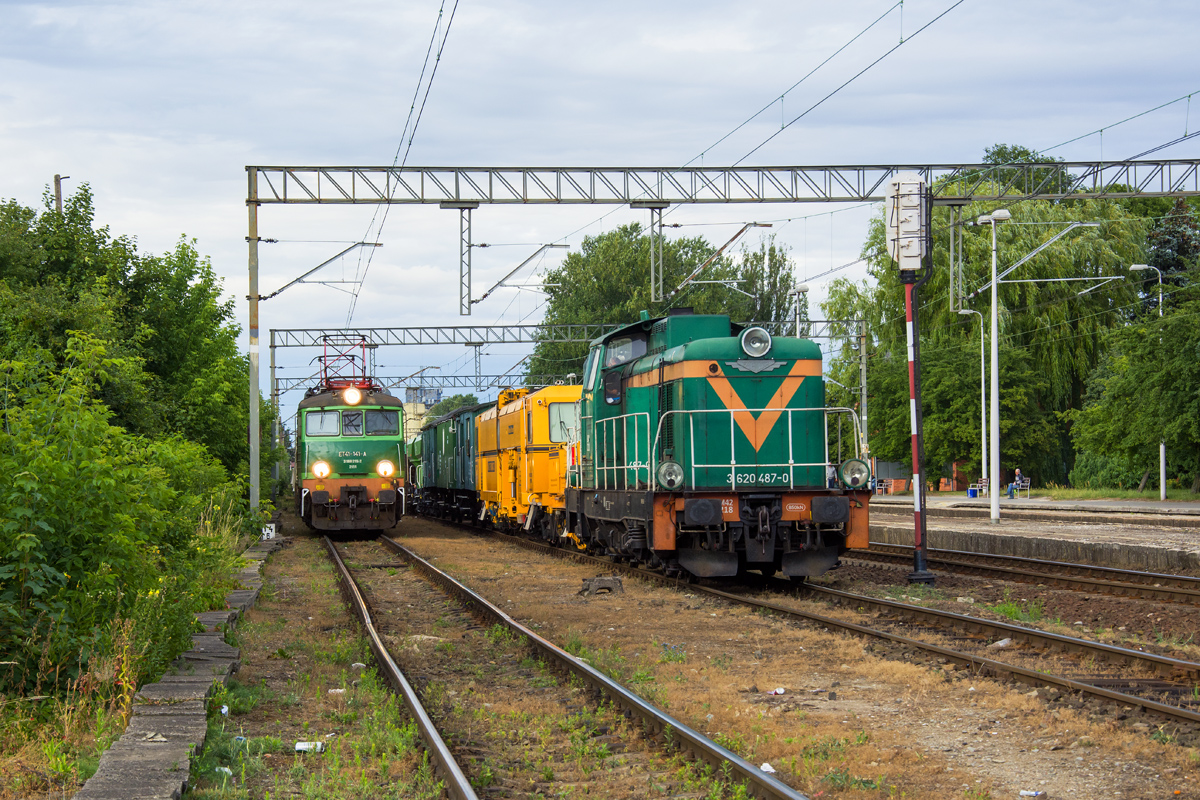 SM42-2218 [Orion Kolej]