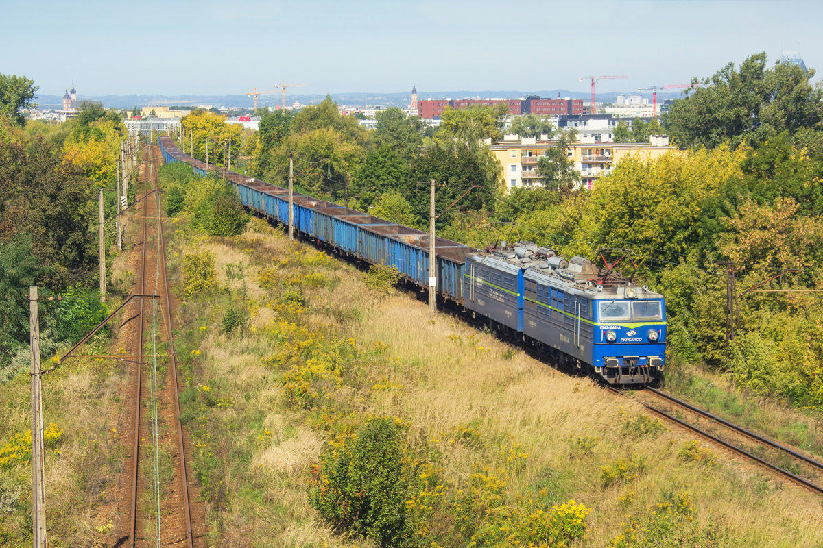 ET42-042 [PKP Cargo]