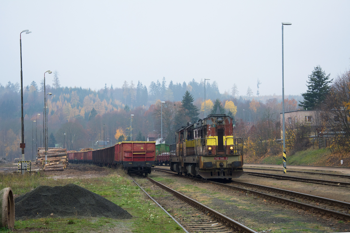 742 144-9 [Ceske Drahy]