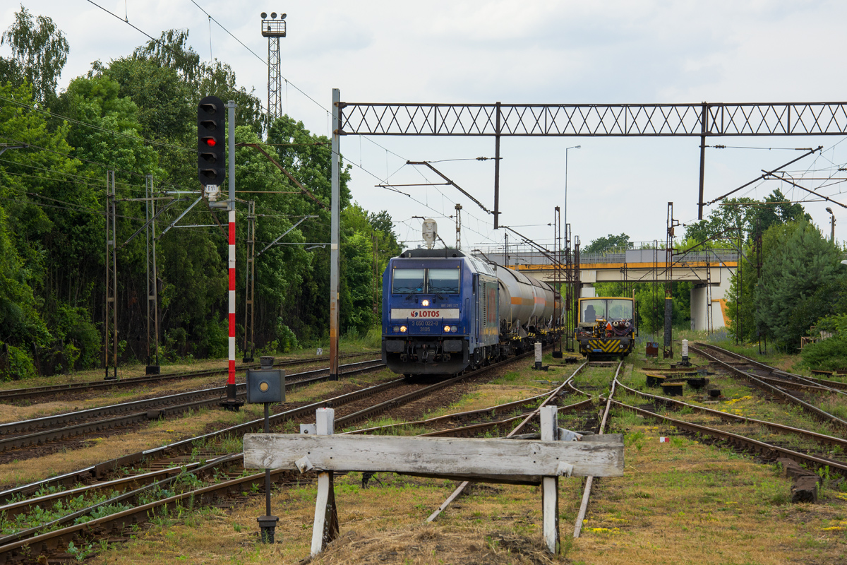 BR285-127 [Lotos Kolej]