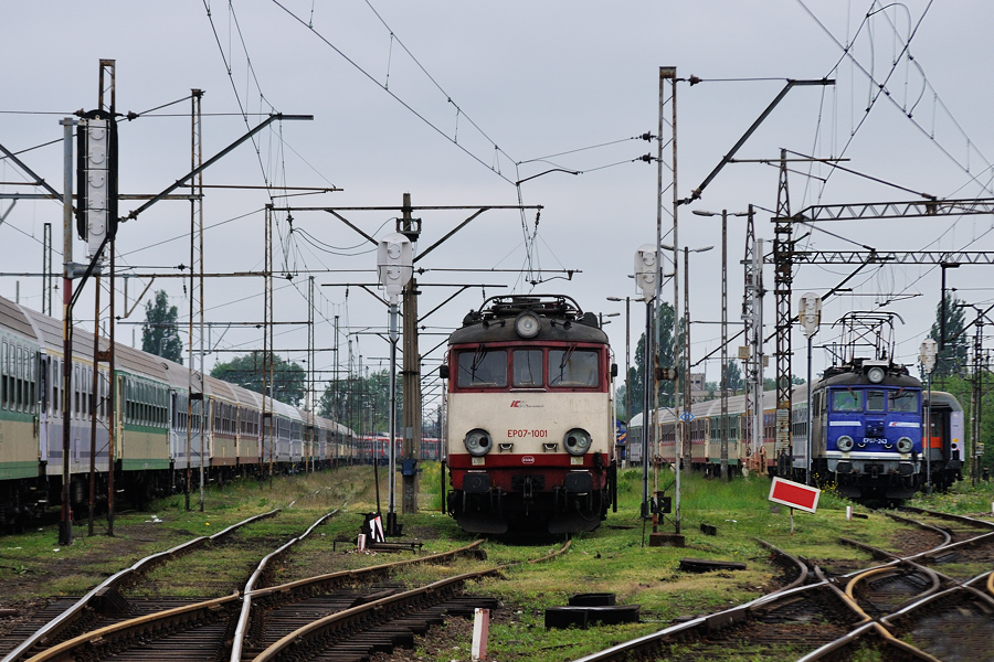 EP07-1001 [PKP InterCity]