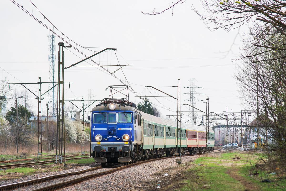 EU07-062 [PKP InterCity]