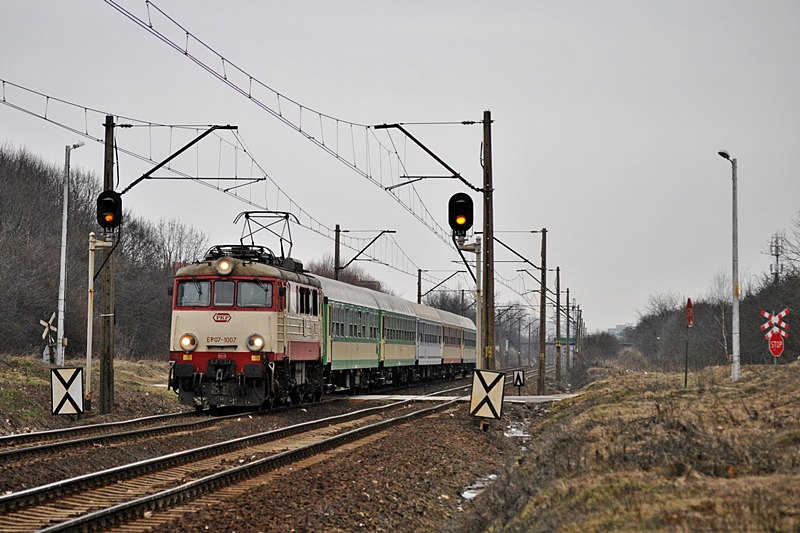 EP07-1007 [PKP InterCity]
