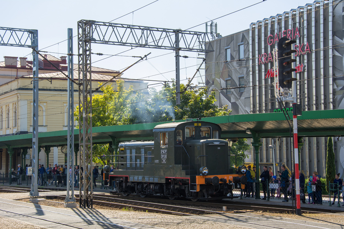 SM30-211 [PKP Cargo]
