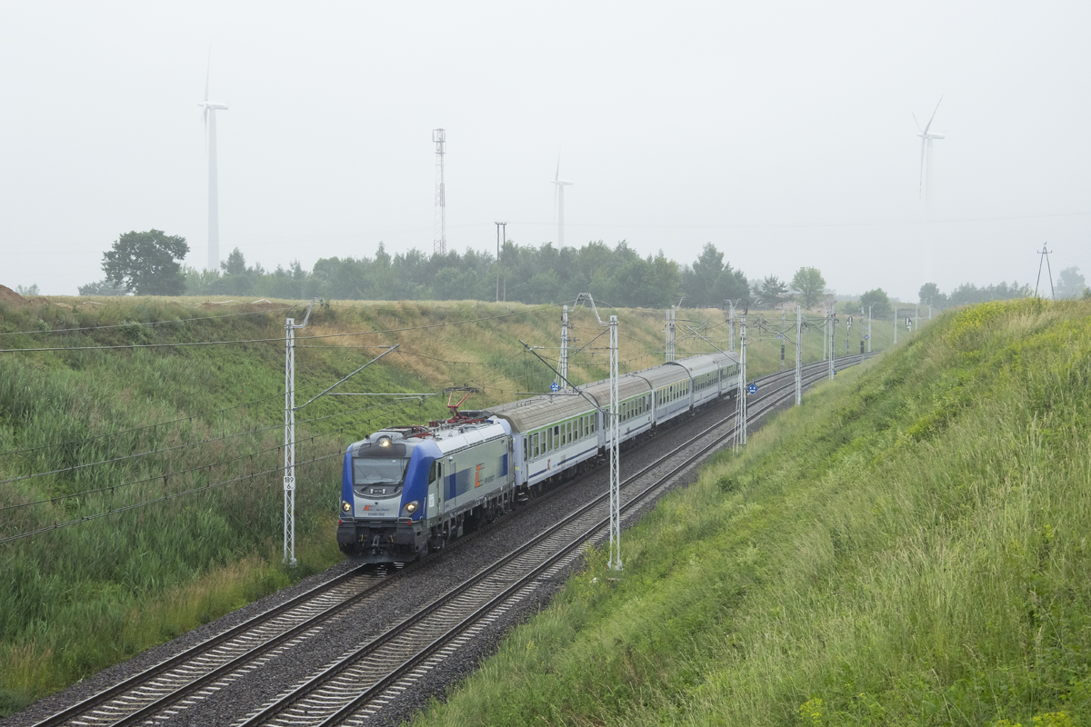 EU160-002 [PKP InterCity]
