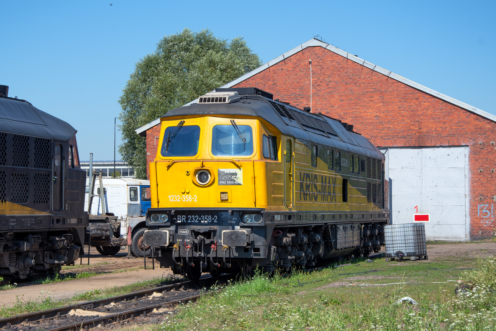BR232 358-5 [Lotos Kolej]