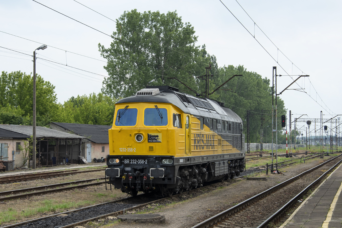 BR232 358-5 [Lotos Kolej]