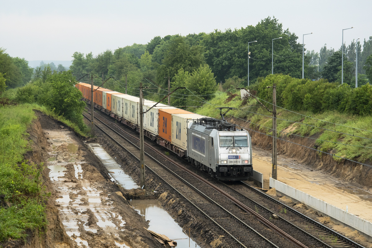 386 035-0 [Metrans]