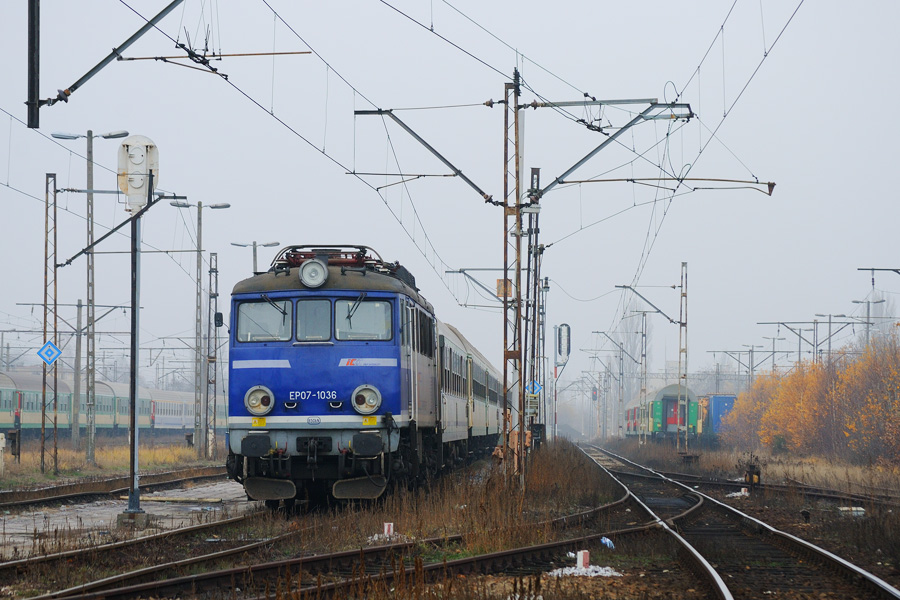EP07-1036 [PKP InterCity]