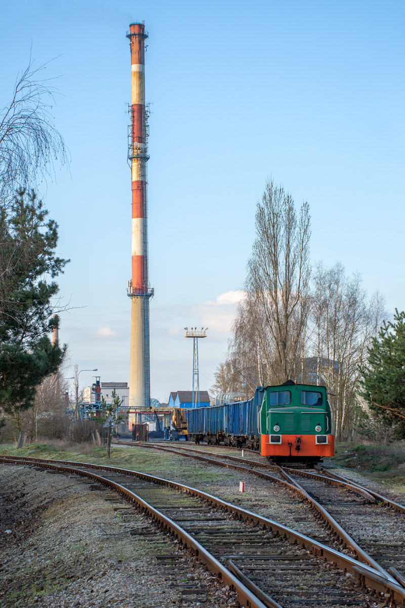 409Da-823 [MZGK Piotrków]