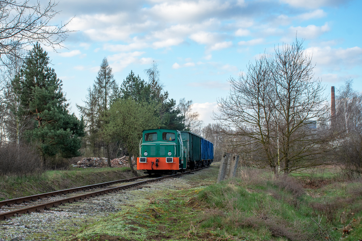 409Da-823 [MZGK Piotrków]