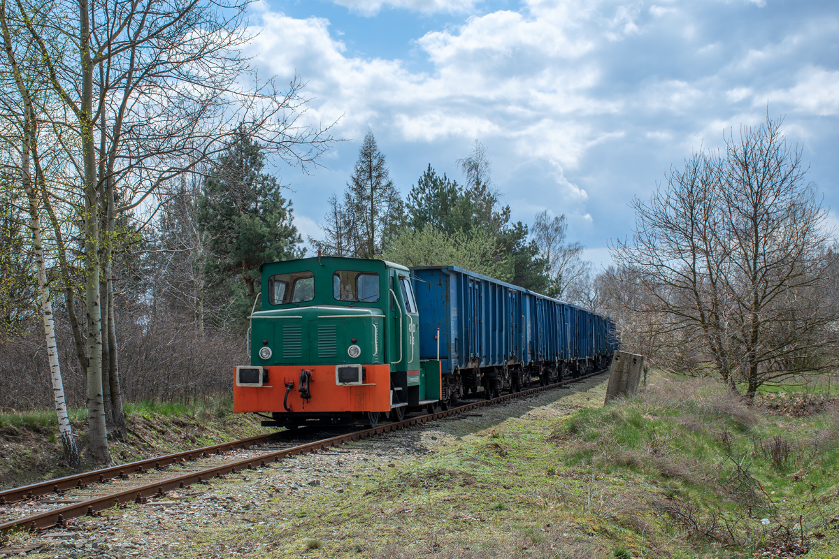 409Da-823 [MZGK Piotrków]