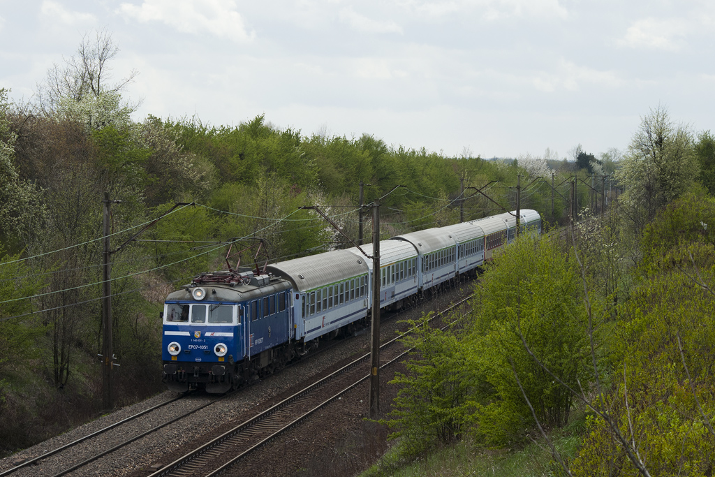 EP07-1051 [PKP InterCity]