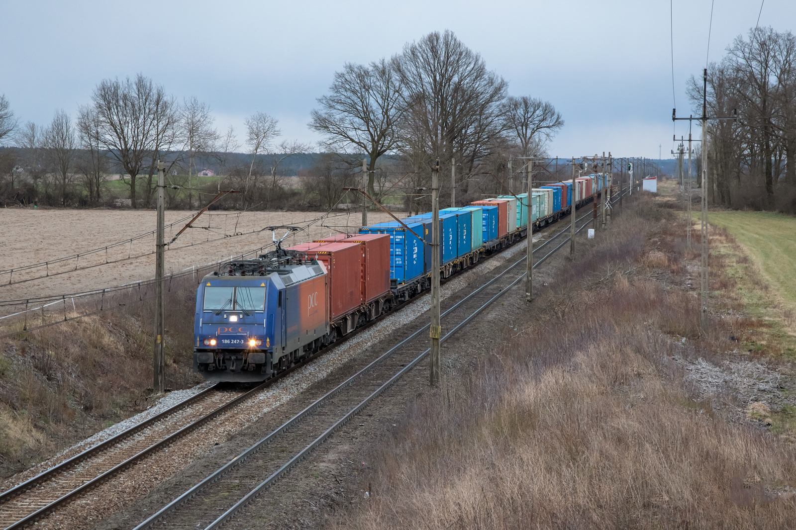 E186 247-3 [PCC Intermodal]