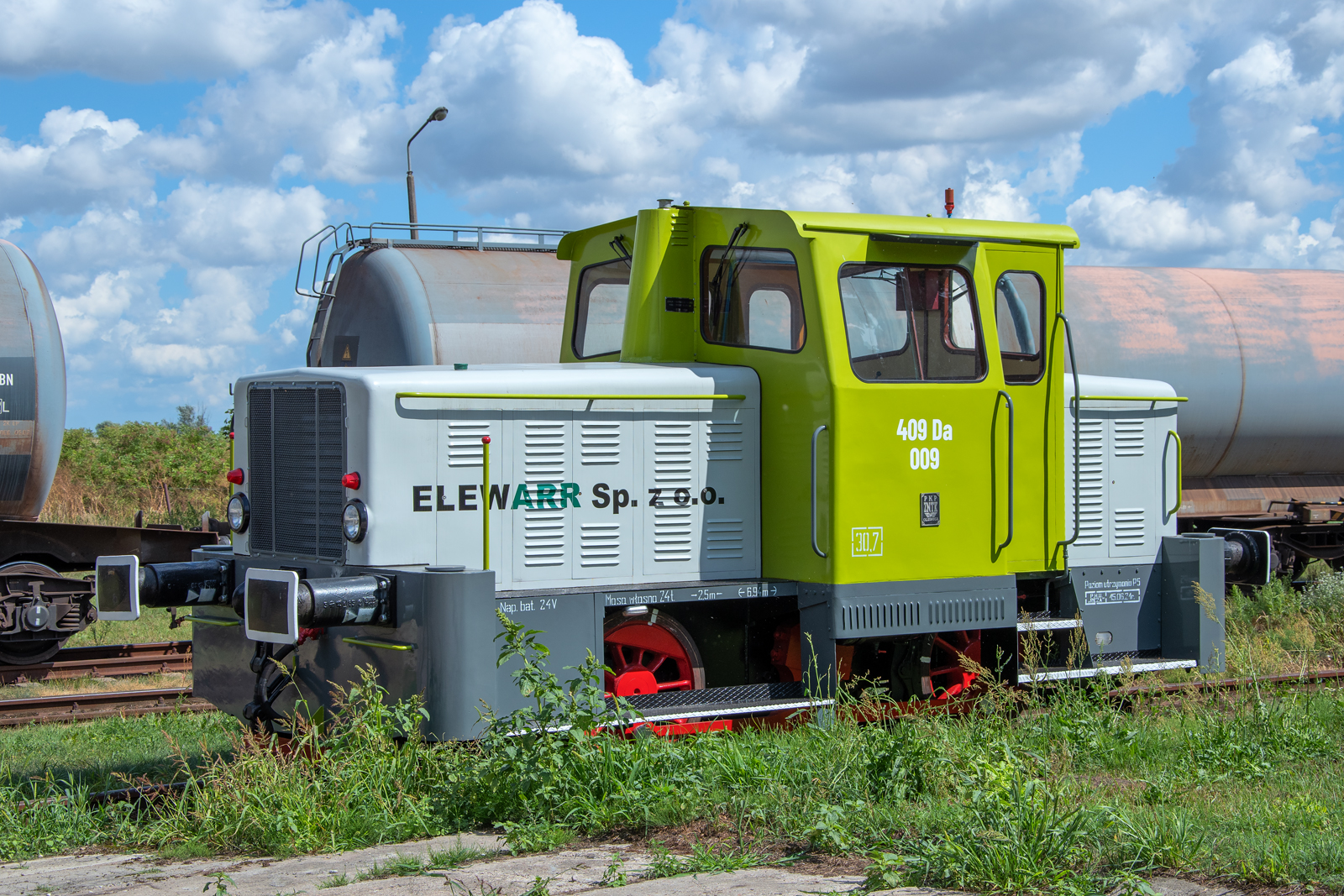 409Da-009 [Elewarr]