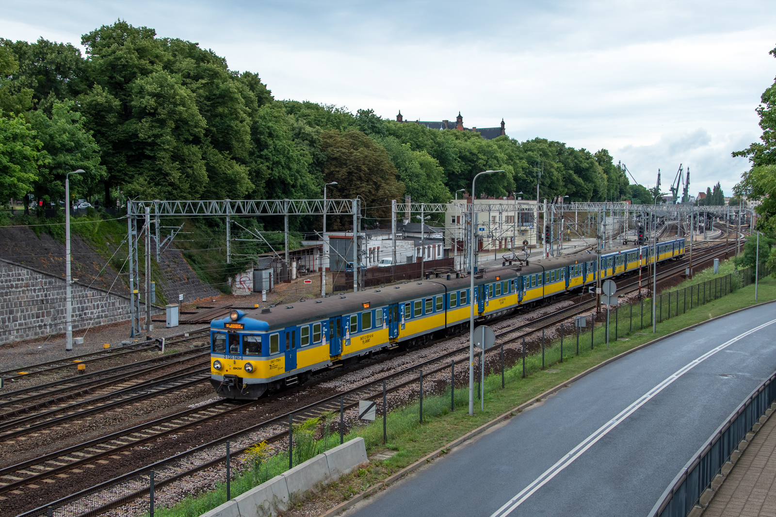 EN57-1758 [SKM Trójmiasto]
