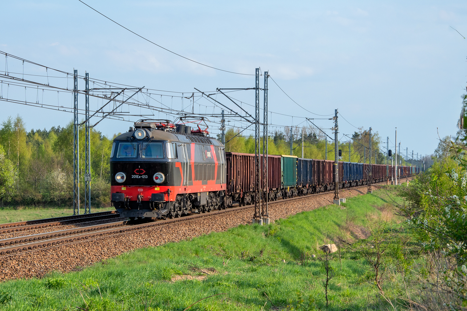 201Eo-013 [Alza Cargo]