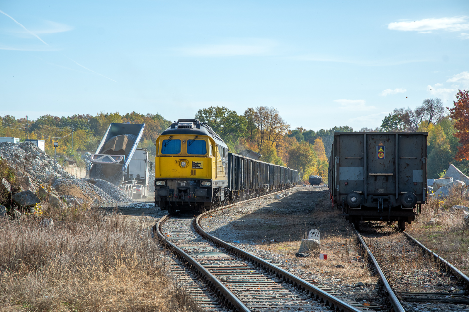 BR232 583-5 [KUK Kompleksowe Usługi Kolejowe]