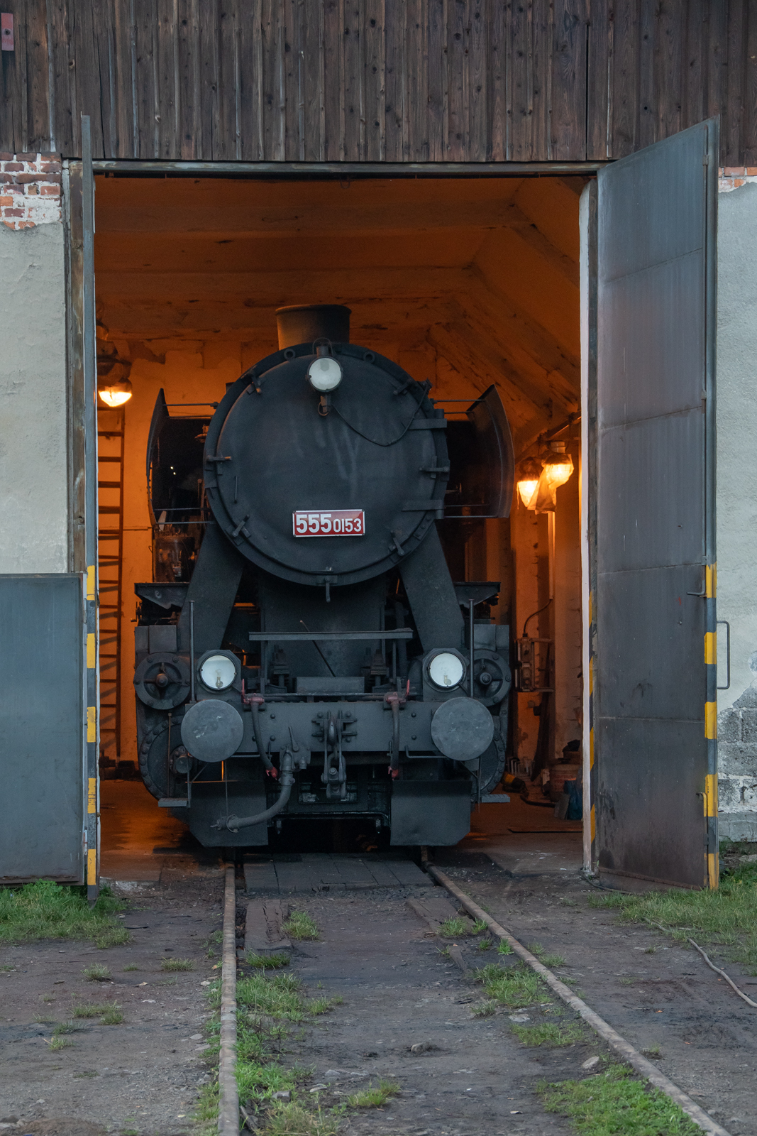 555 0153