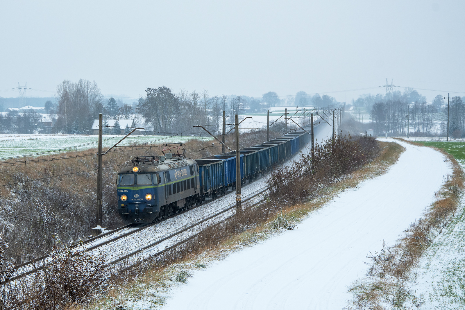 ET22-965 [PKP Cargo]