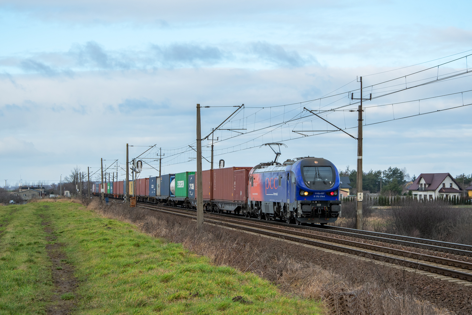 111Eo-007 [PCC Intermodal]