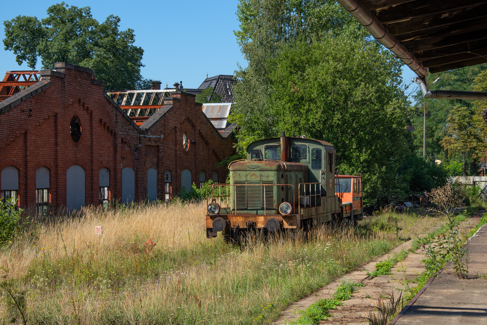 SM30-729