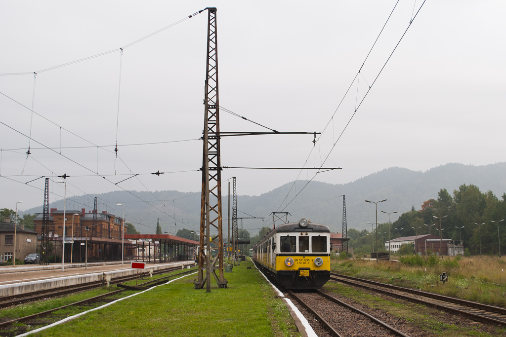 EN57-1035 [Przewozy Regionalne]