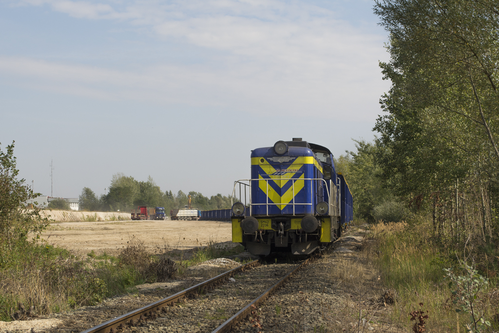 SM42-2236 [Majkoltrans]