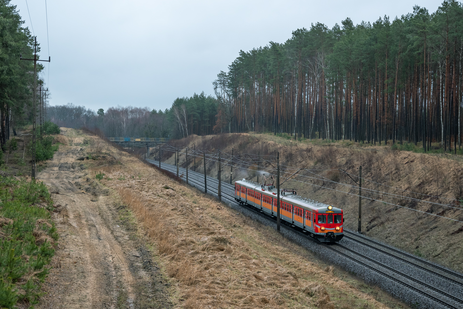 EN57-1185 [Polregio]