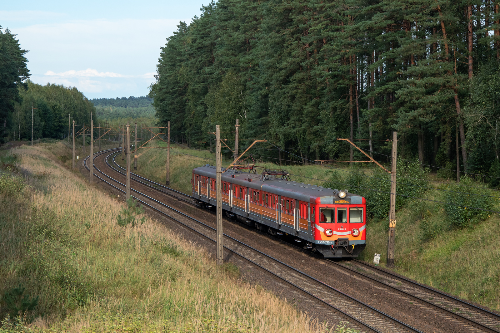 EN57-799 [Polregio]