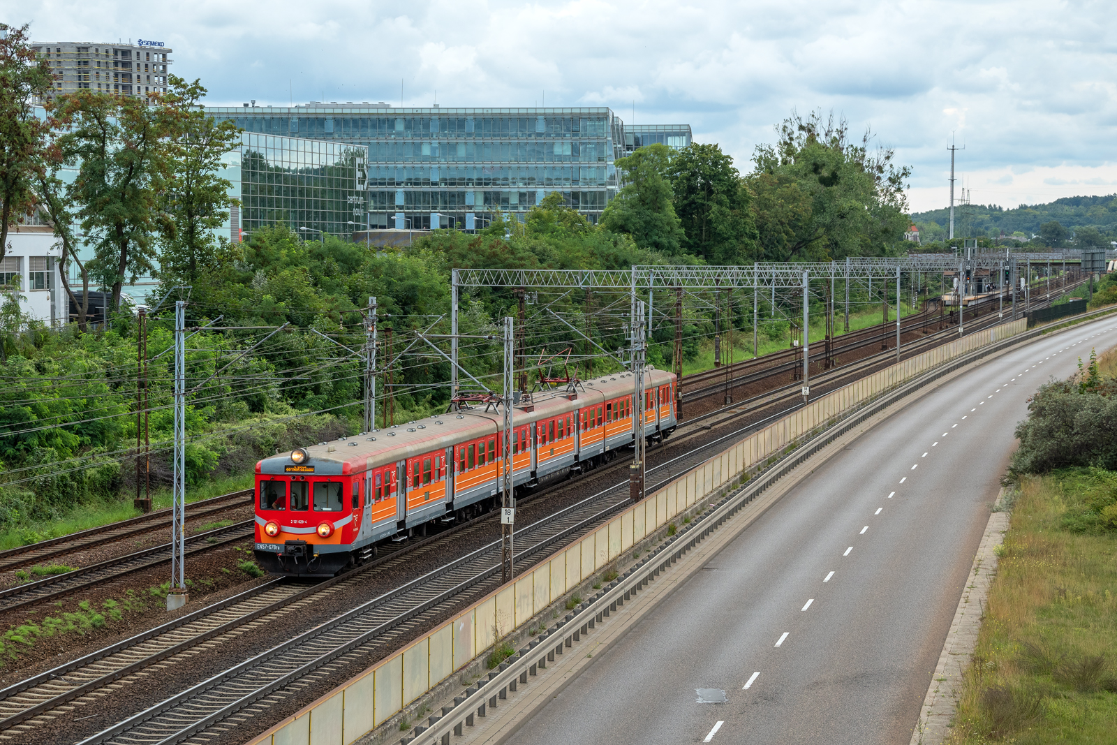 EN57-678 [Polregio]