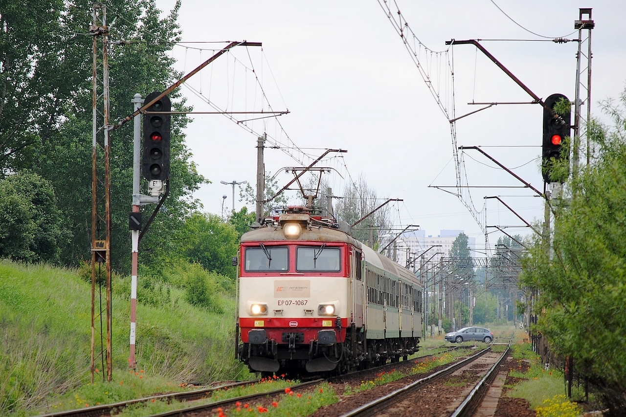 EP07-1067 [PKP InterCity]