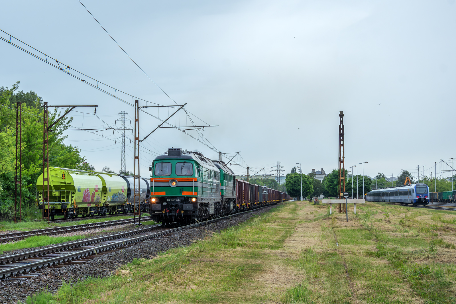 BR232-035 [Skinest Rail]